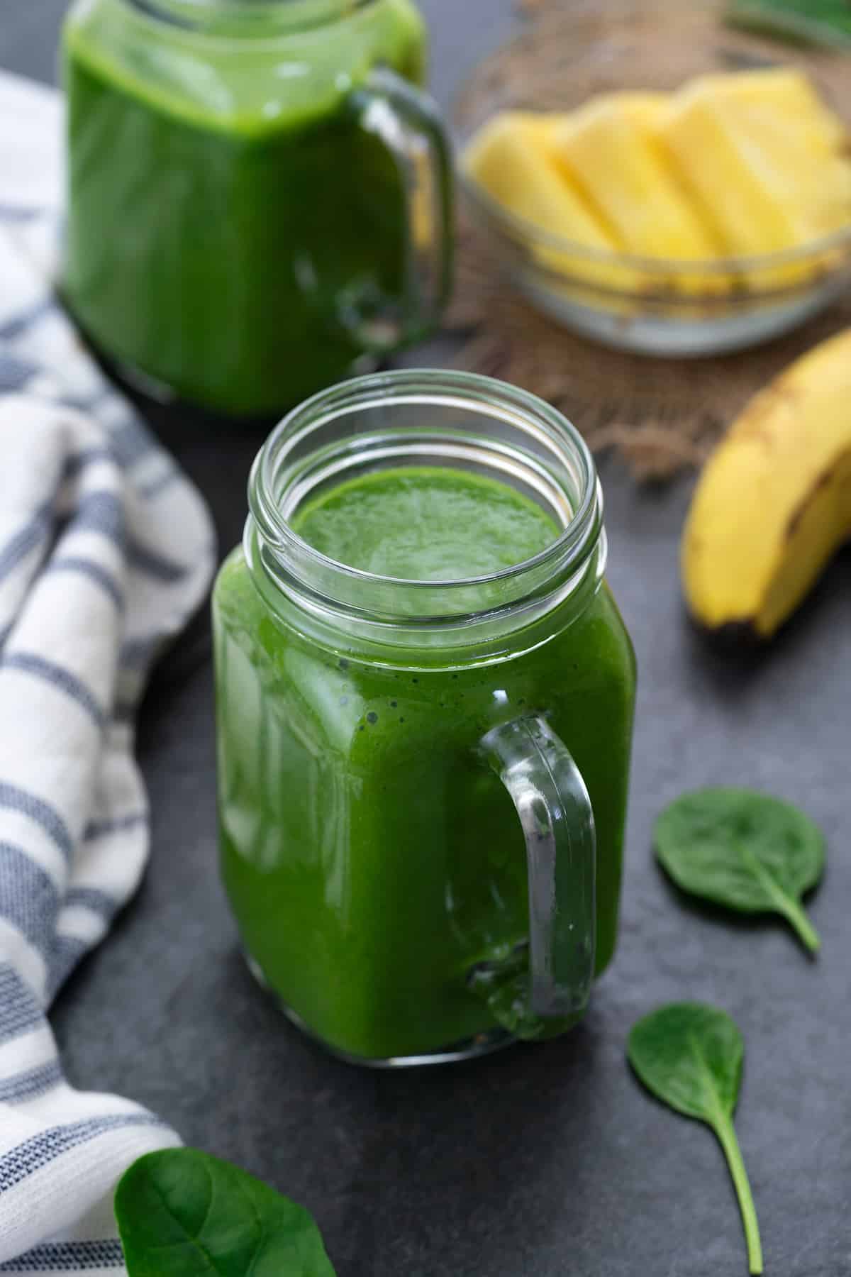 Green Smoothie in Serving Jar