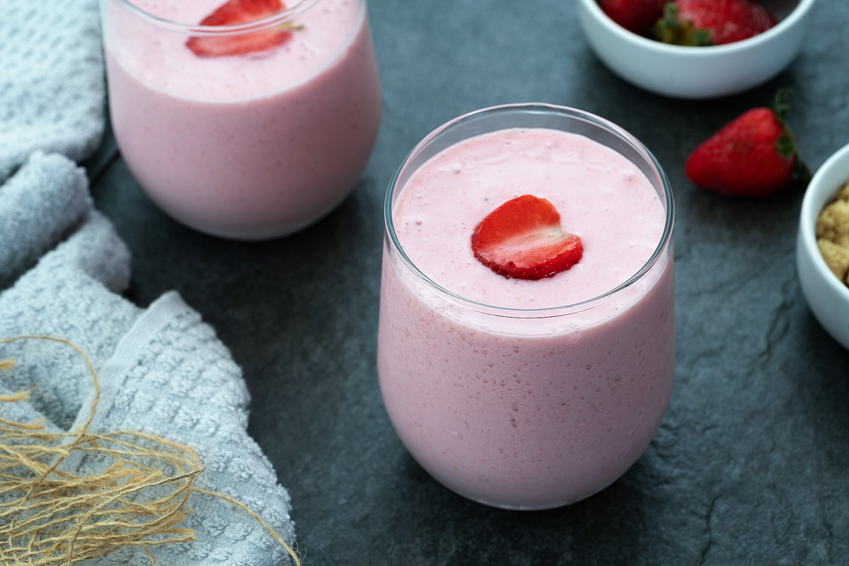 Fresh Strawberry Smoothie in a serving glass